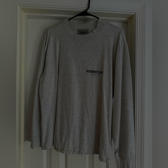 Fear of God Essentials - Picture 1 of 4